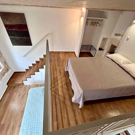 Kazalakis Chania Harbor Roof Retreat Holiday home *